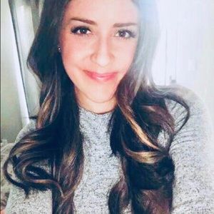 Meet your Posher, Michaele